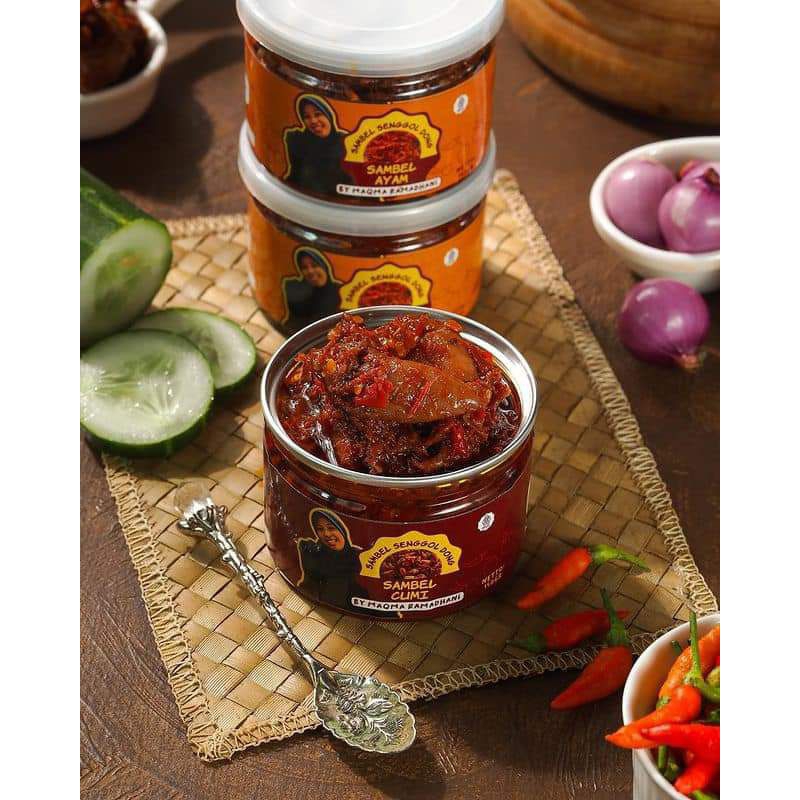 

SAMBEL SENGGOL DONG (CUMI, AYAM, CAKALANG)