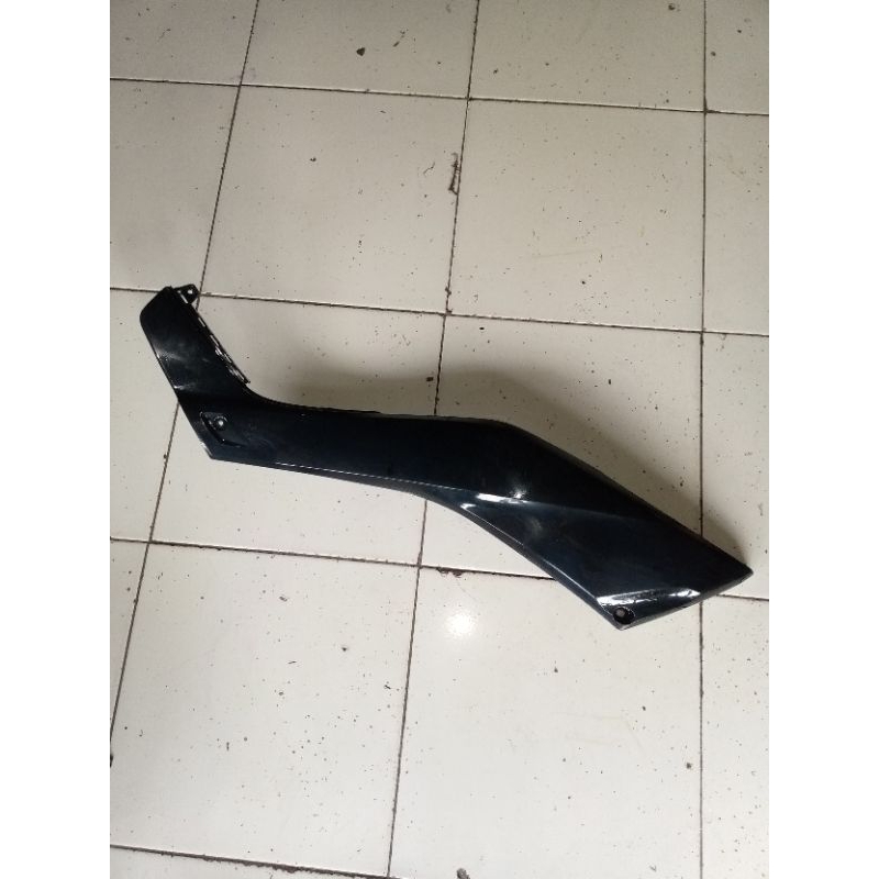 body tengah kiri Yamaha XMax bekas original