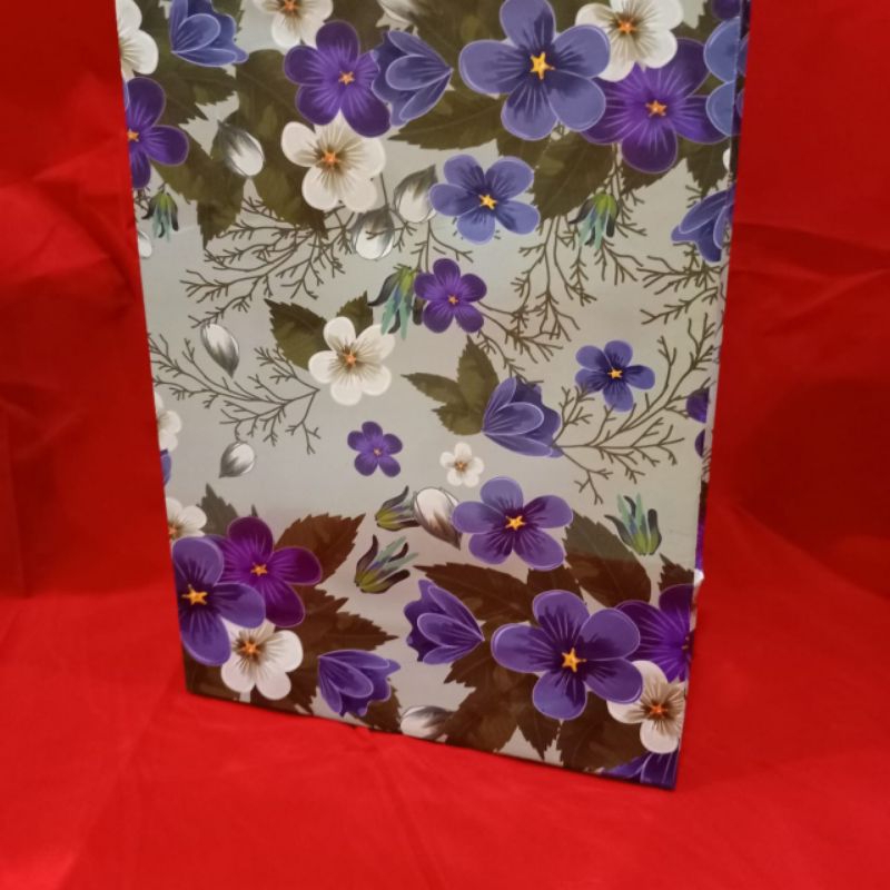 

paper bag bahan dupex motip bunga new super tebal isi 12 pcs terlaris