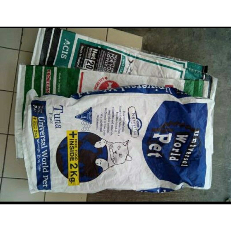 Karung Plastik Bekas Makanan Kucing 20 Kg setara beras 50kg untuk sampah dsb