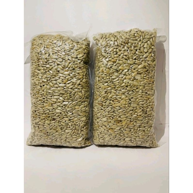 

RAW SUNFLOWER SEED (BIJI BUNGA MATAHARI MENTAH) - 1kg, 500gr, 250gr