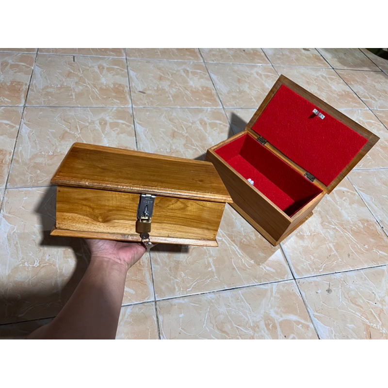 TERMURAH KOTAK MORI PSHT Bonus Full Karpet + GEMBOK KUNCI TERBUAT DARI KAYU JATI ASLI / Kotak Sabuk 