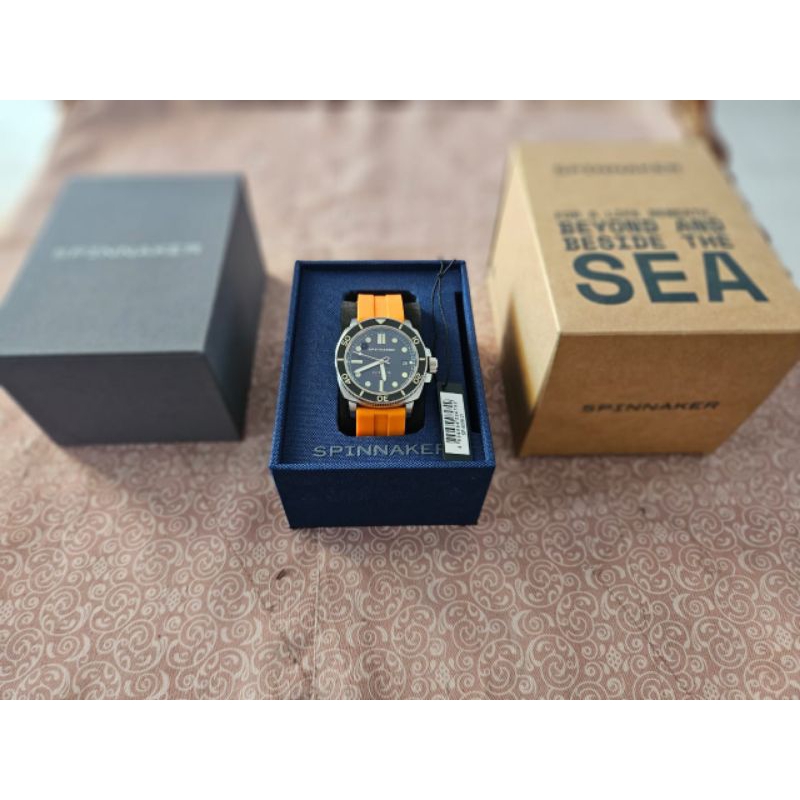 Jam Tangan Spinnaker Hull Diver Black Dial Not Seiko atau Casio