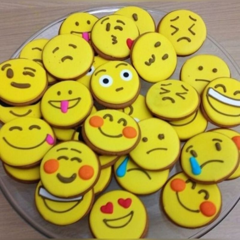 

IHANALICIOUS Butter Cookies tema Emoji Smiley Emoticon Emote (kukis hias)