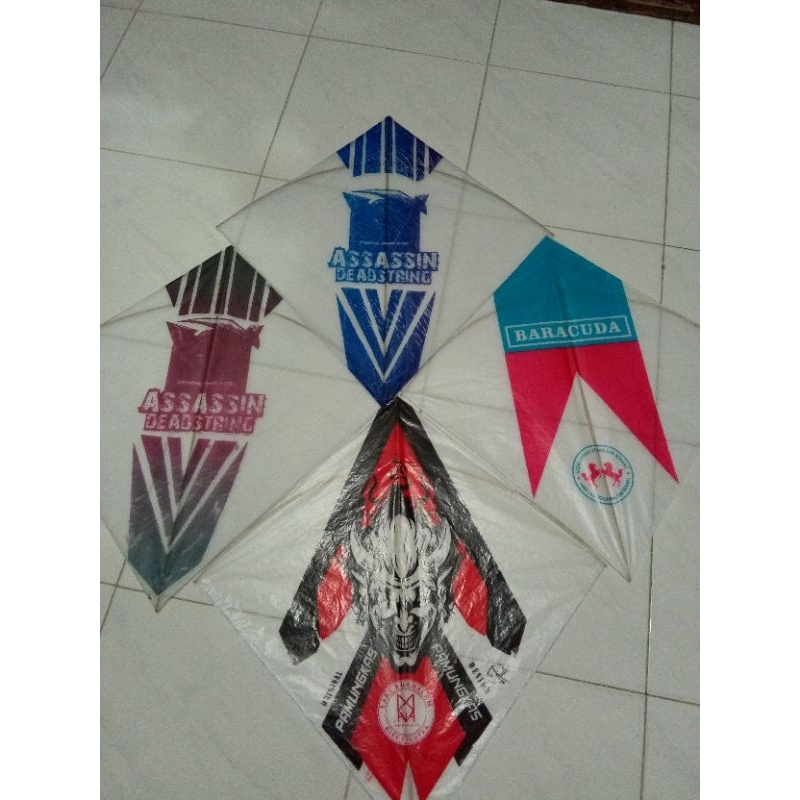 Layangan Sukhoi Aphus Super Lilitan