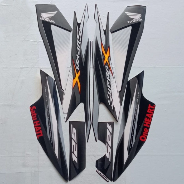 STIKER STICKER STRIPING MOTOR HONDA SUPRA X 125 D 2013 LIST LES MOTOR SUPRA X 125 D 2013
