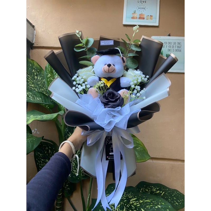 Buket wisuda Monochrome / Buket Wisuda Hitam putih