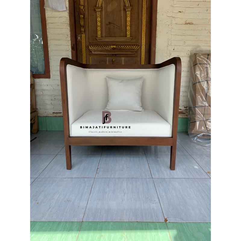 Sofa minimalis satu seater kayujati