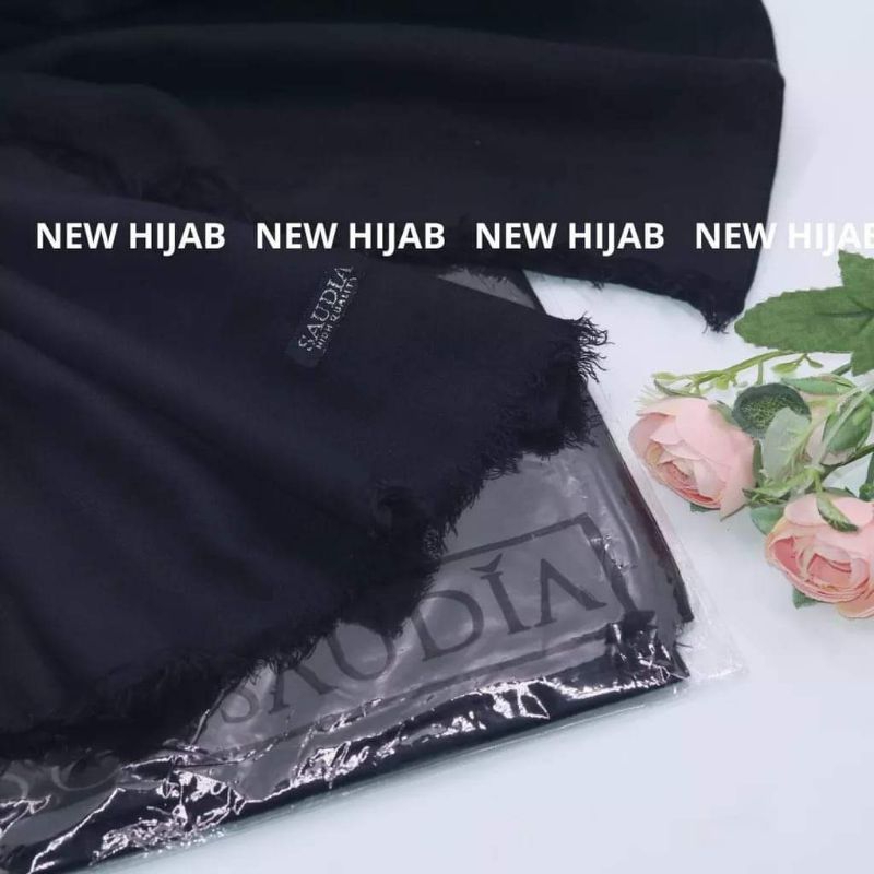Saudia - segiempat saudia rawis warna hitam