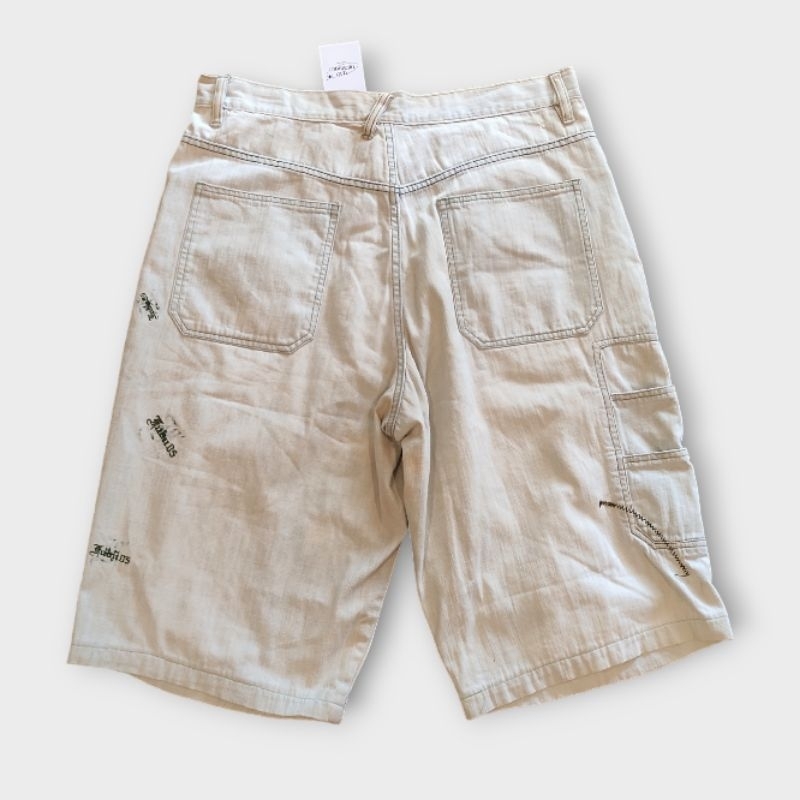 FUBU COLLECTION JORTS