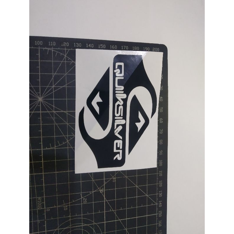 

cutting stiker quiksilver