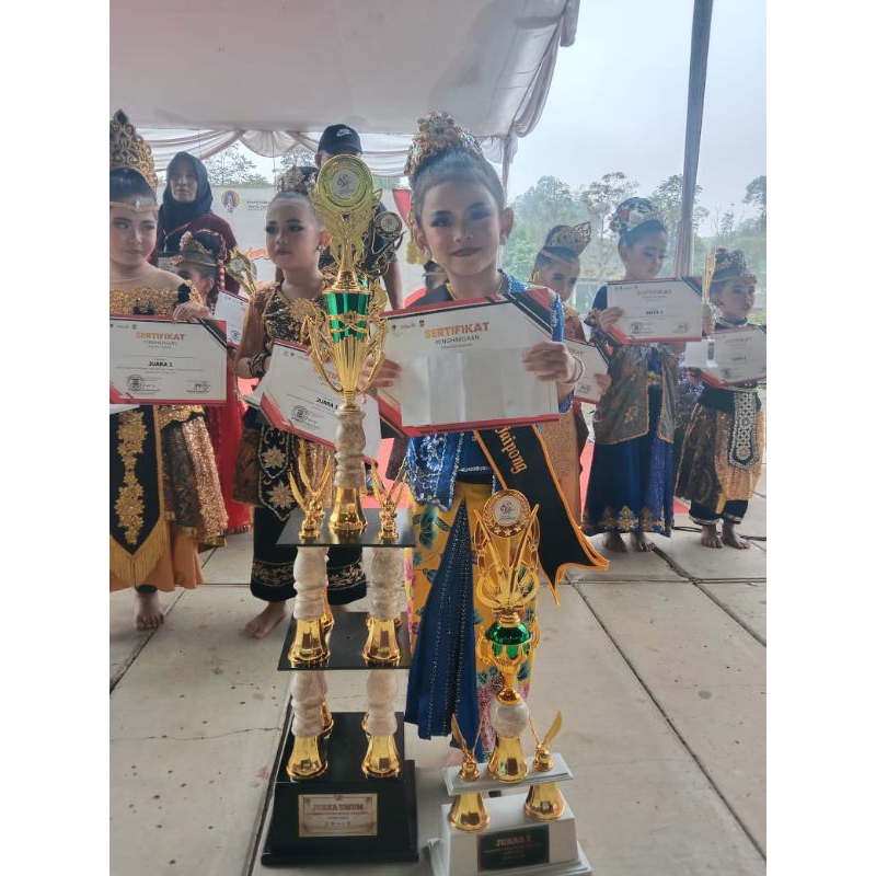 kebaya tari jaipong/set kebaya penari/kostum tari jaipong/kebaya lucu anak