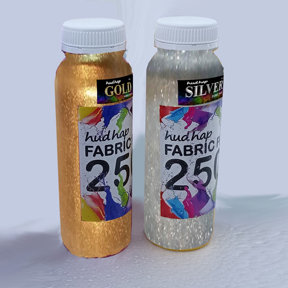 

TERBATAS cat lukis kain emas dan perak 25 ml