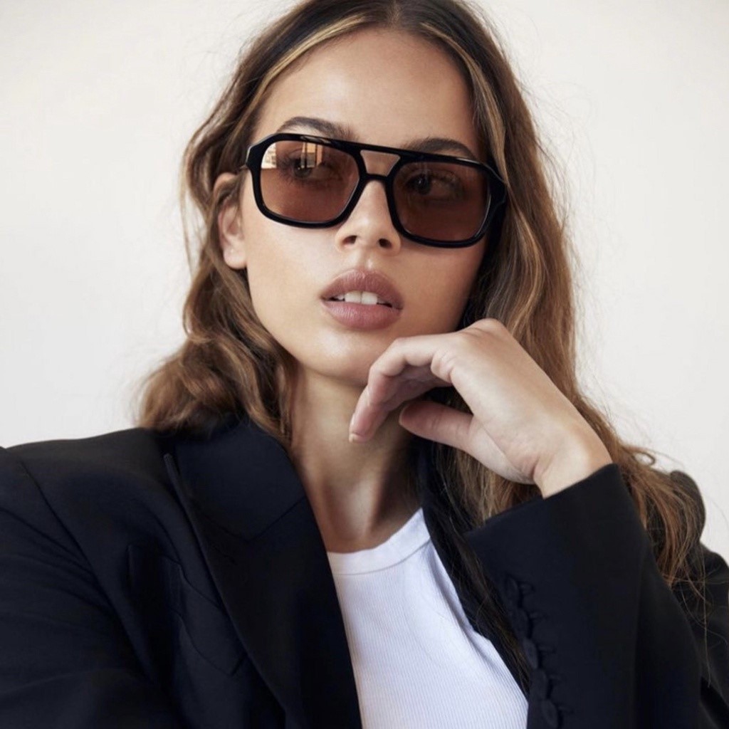 HO Kacamata Hitam Korea Wanita Retro Klasik Frame Besar Persegi Bingkai Retro Petak Murah Meriah