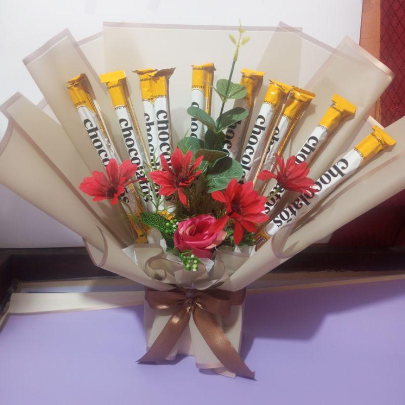 

BUKET CHOCHOLATOS murah [isi 10] |Golden Snack | cocok buat kado, wisuda
