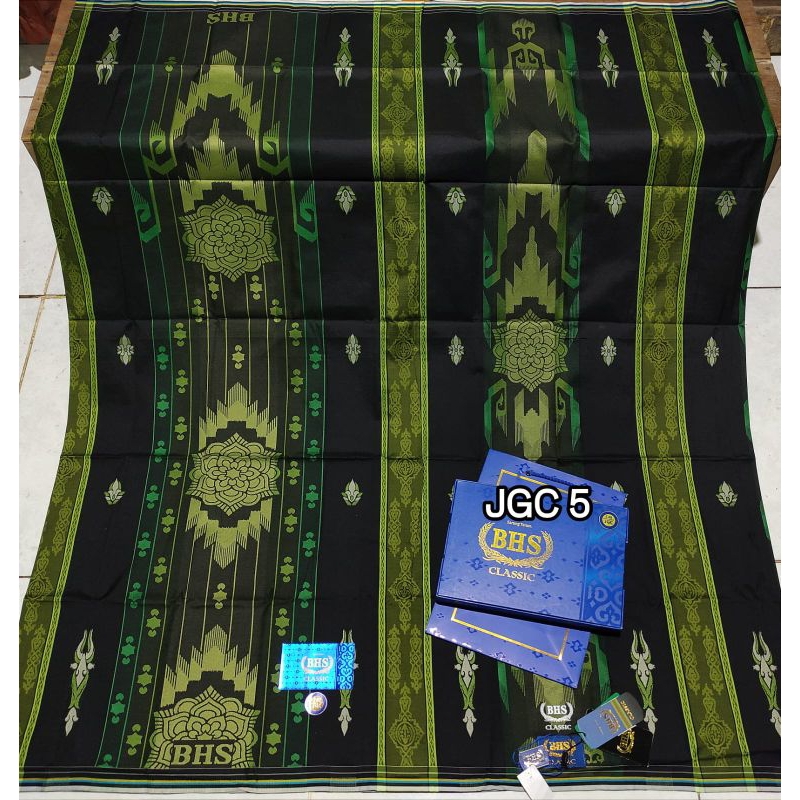 Sarung BHS JGC CLASSIC GOLD Jacquard