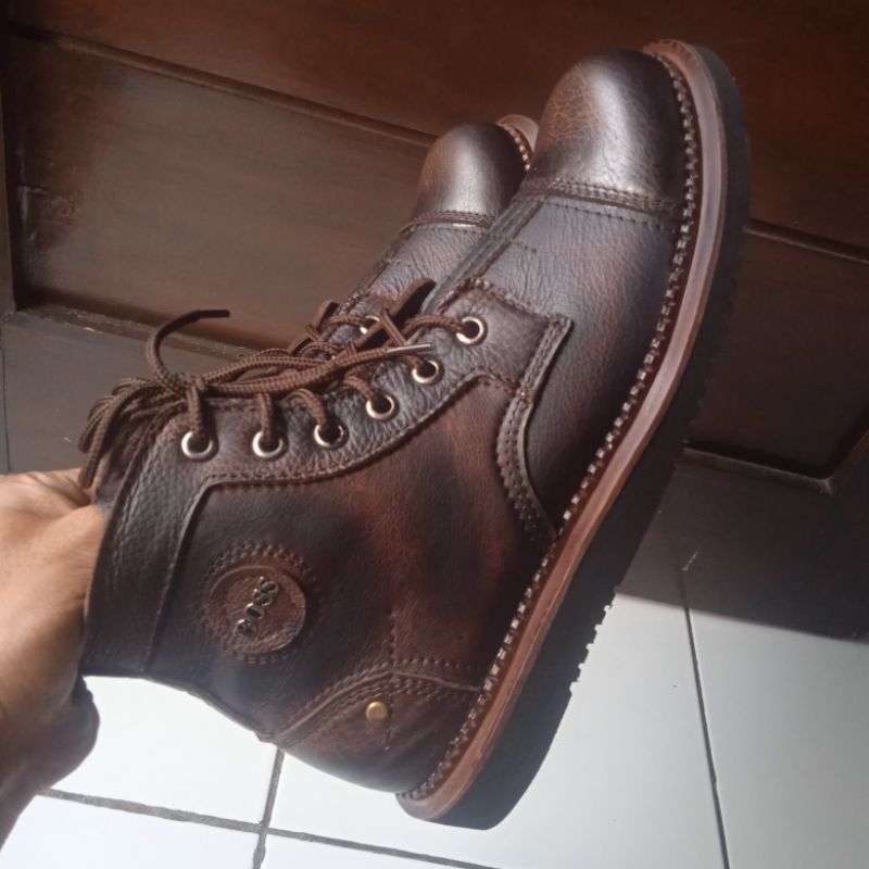 Boots Kulit Second sepatuboots pria kulit asli lokal brand