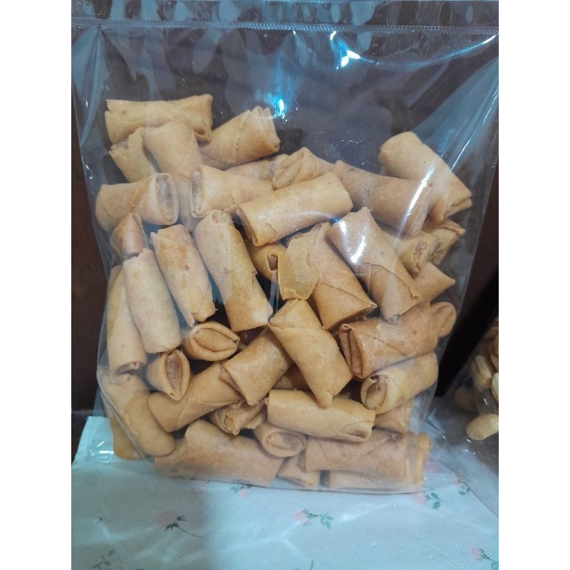 

Snack Cemilan/Kacang/Sumpia Matang gurih asin 250gr