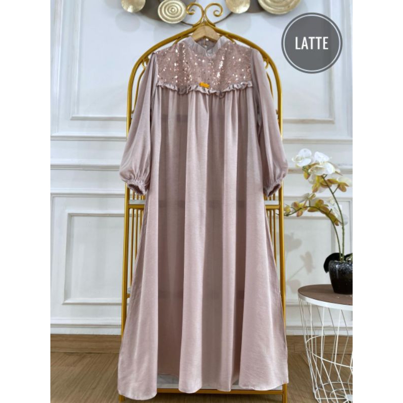 queena dress