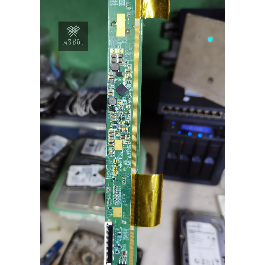 TCON BOE HV320WXC-200_X-PCB-X0.0 / TIKON BOE HV320WXC-200 / IC NT71710MFG-000 / IC 6861aaq