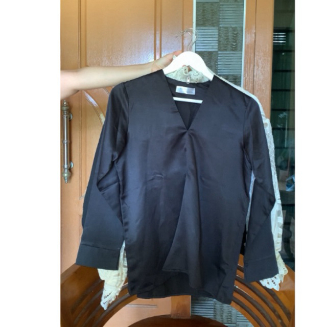 [Preloved] Blouse silk