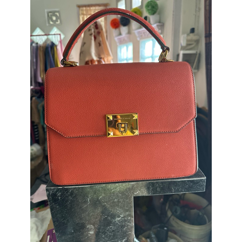 Prelove tas original Charles n keith