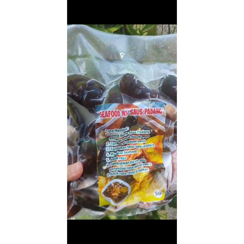 

Seafood mix Saus Padang