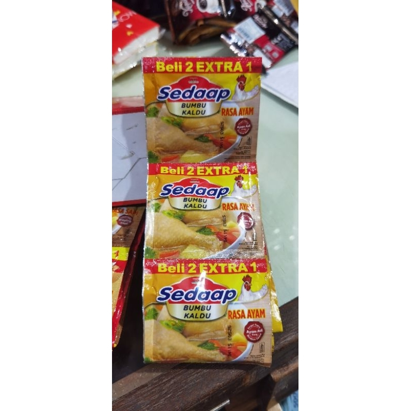 

Sedap kaldu renceng isi 15pcs