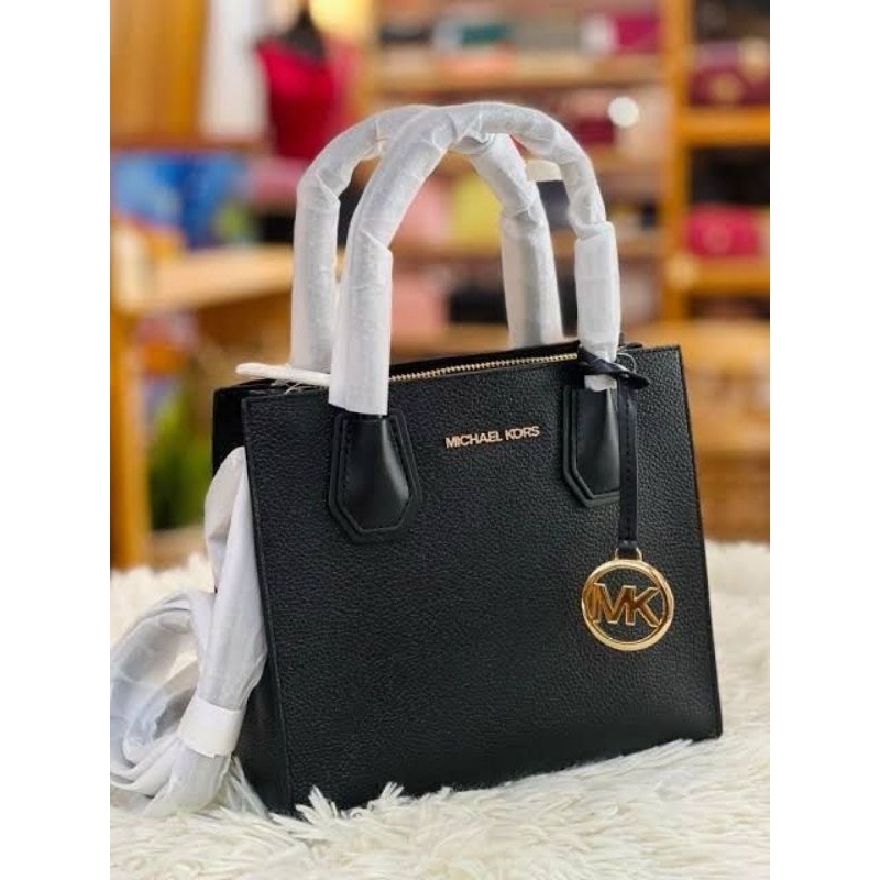 Michael Kors Mercer Medium Messenger