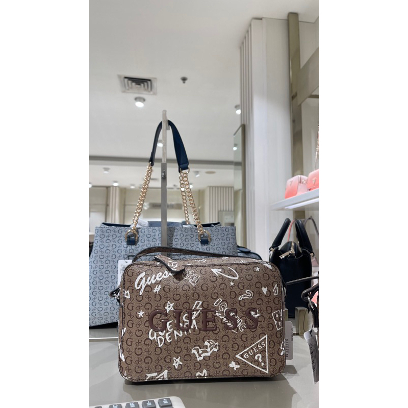 GUESS SALE 50% | JASTIP TAS GUESS SALE