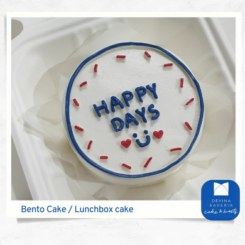 

Korean mini lunch box cake / bento cake