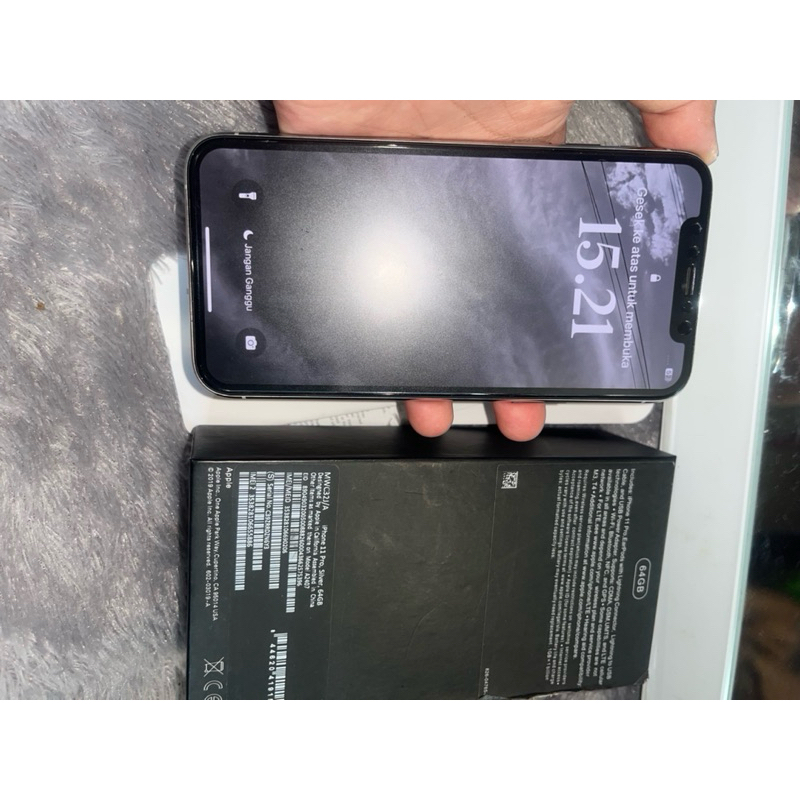 IPHONE 11 PRO 64GB Second Like new Pemakaian Pribadi Murah asli free Case kamera suara jernih origin