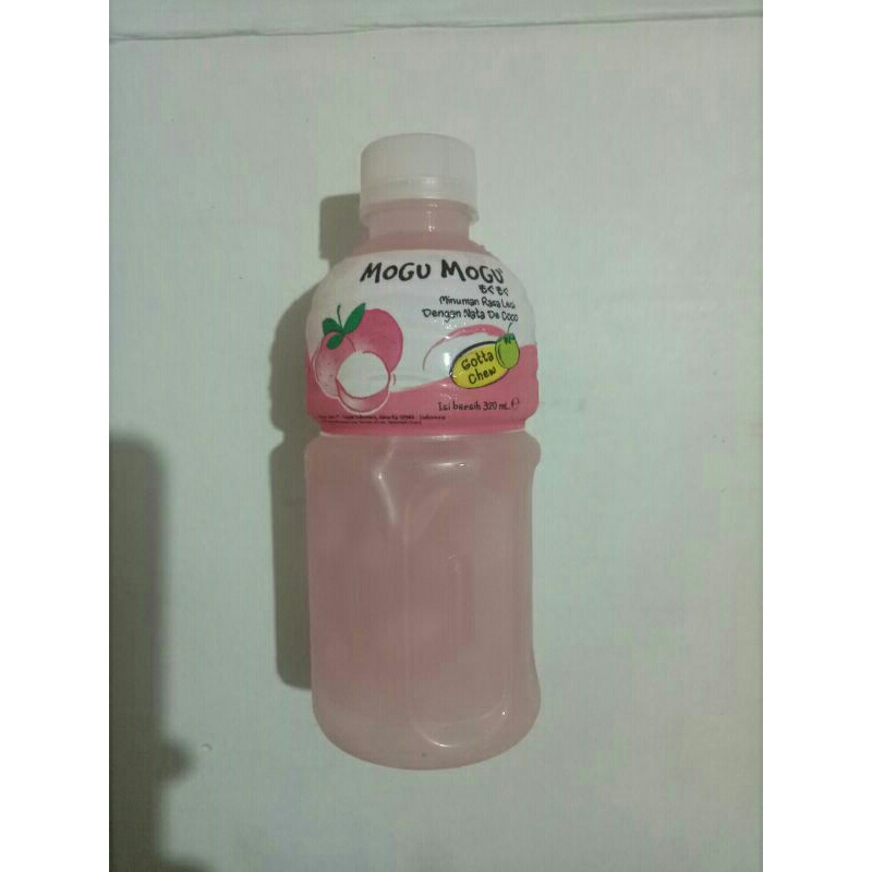 

mogu mogu minuman rasa leci dengan nata de coco 320ml