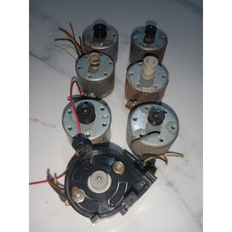 DINAMO GENERATOR DC 9V, 12V. MOTOR DC 9V 12V