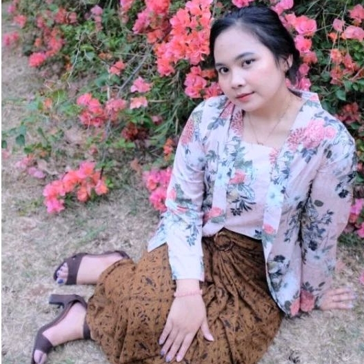 Kebaya Kutubaru | Kutubaru Modern | Kebaya Motif Bunga