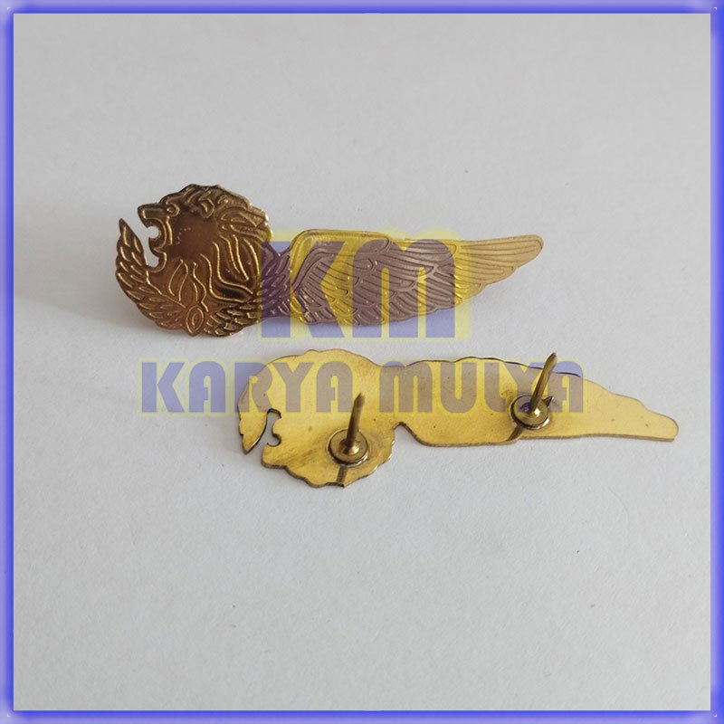 Pin Wing Pramugari Wing Pramugari Lion Air Warna Gold - Karya Mulya