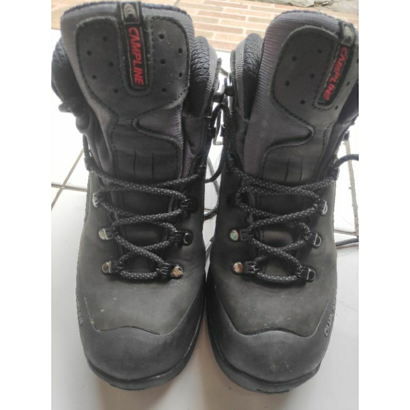 Sepatu Gunung Campline Korea BEKAS