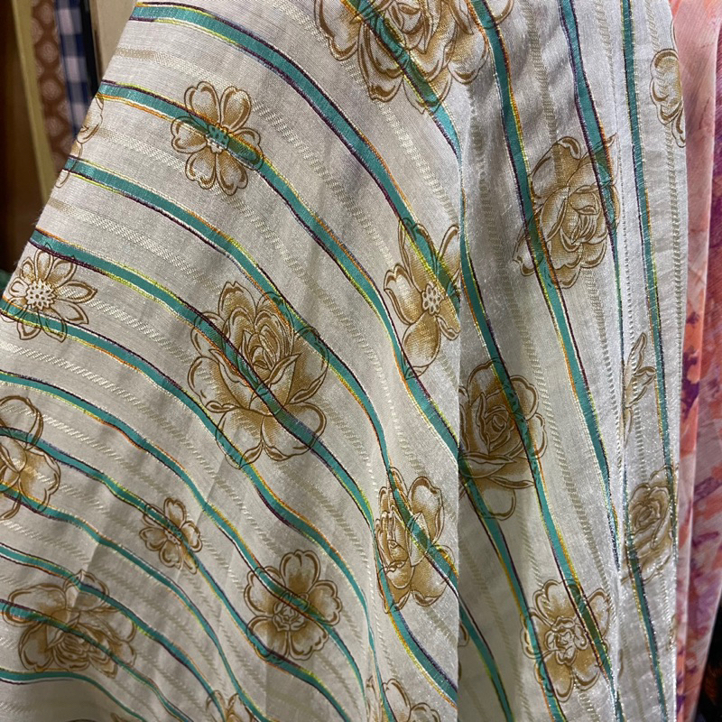 Kain organza kembang / kain organza motif / kain organza