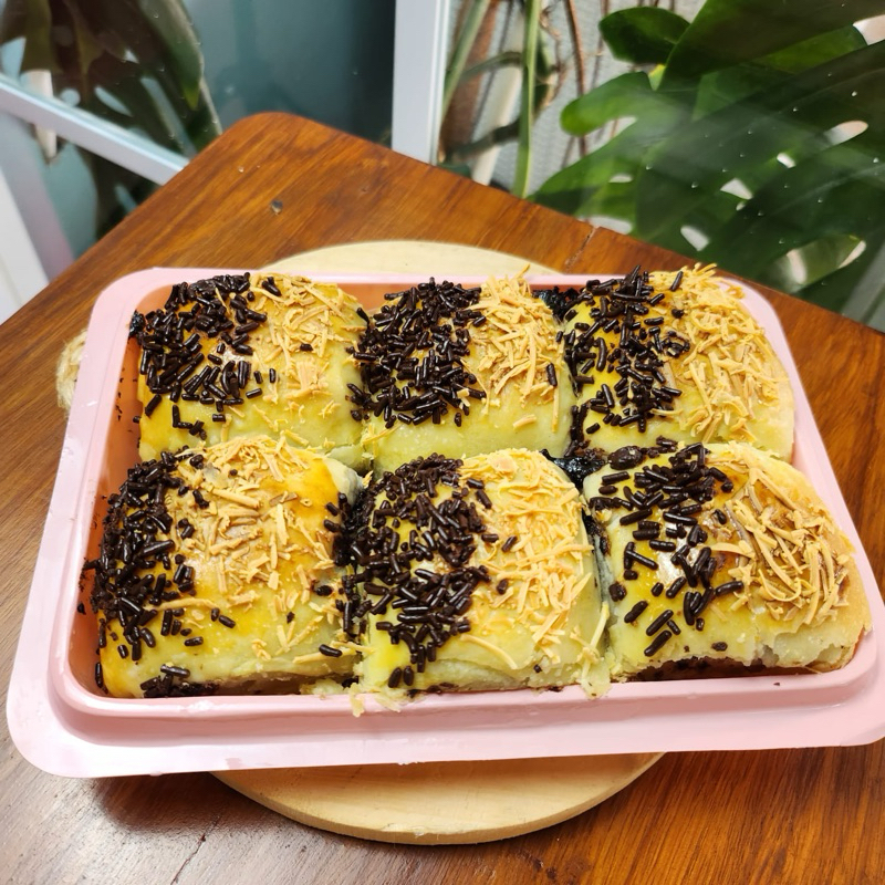 

Bolen pisang keju coklat lumer