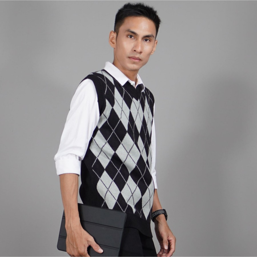 Okechuku Rompi Rajut Motif Kotak Pria Knit Vest Pria Rompi Rajut Seragam