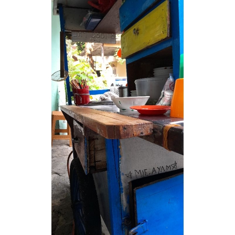 

mie ayam robert legends