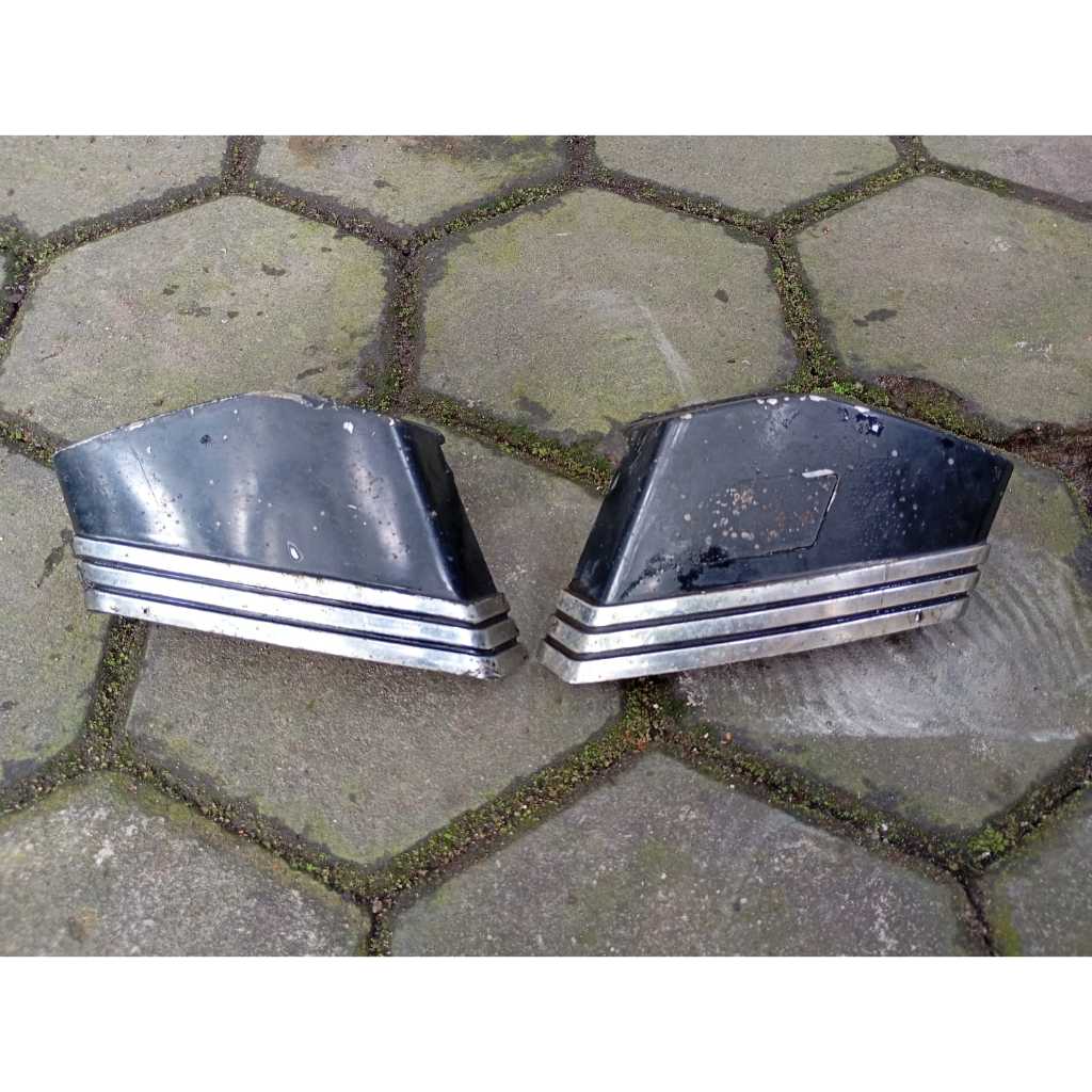 sepasang sambungan tutup aki accu motor yamaha rx king original second copotan