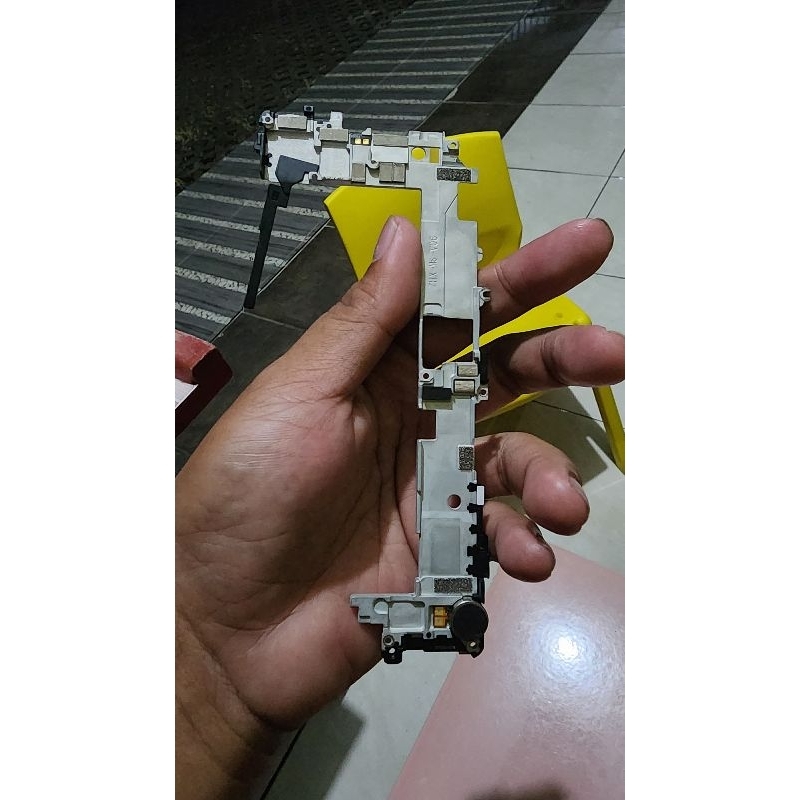 Tutup Mesin Pixel 5A 5G