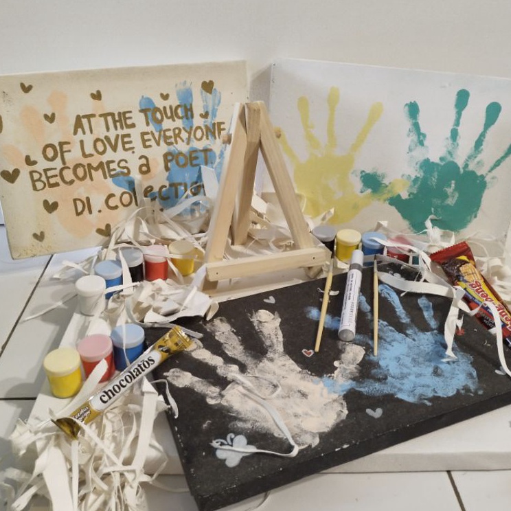 Kreatif DIY Handprint Painting CanvasPaint by Hand Kit For Couple or Kids