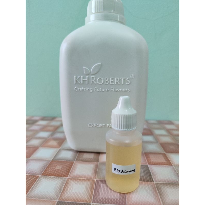Essen/biang Blackcurrant KH robert singapura repack 10-30ml