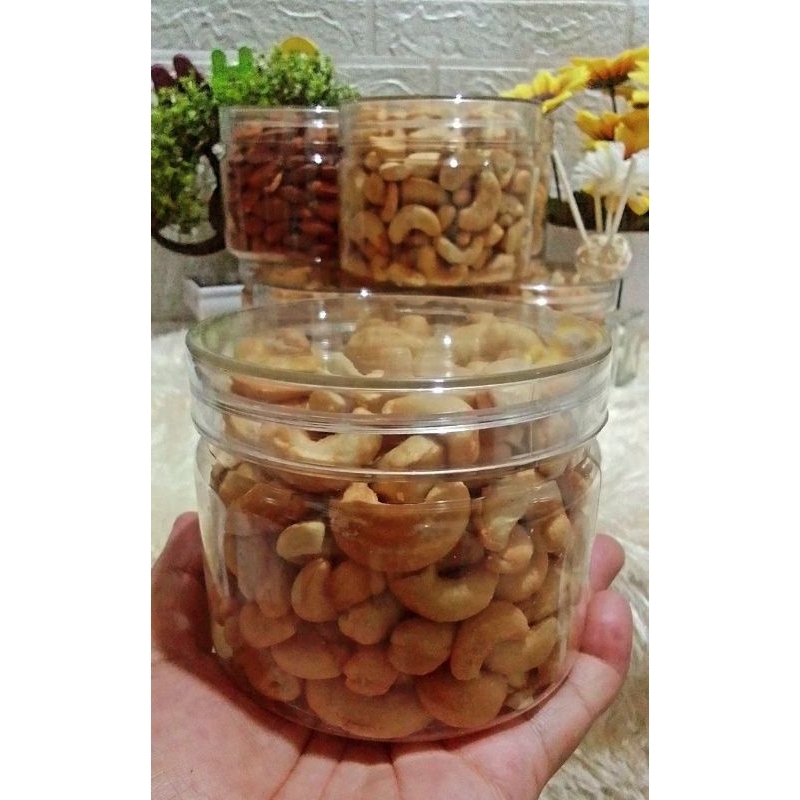 

Kacang Mede rasa bawang berat kotor 280 grn