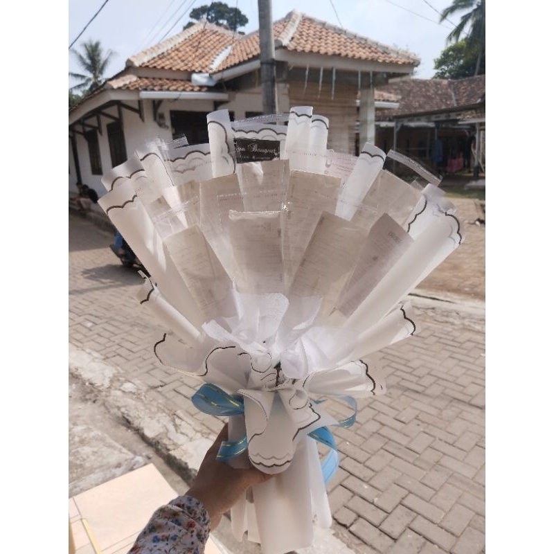 buket uang kosongan buket uang 10 lembar 30.000 an aja