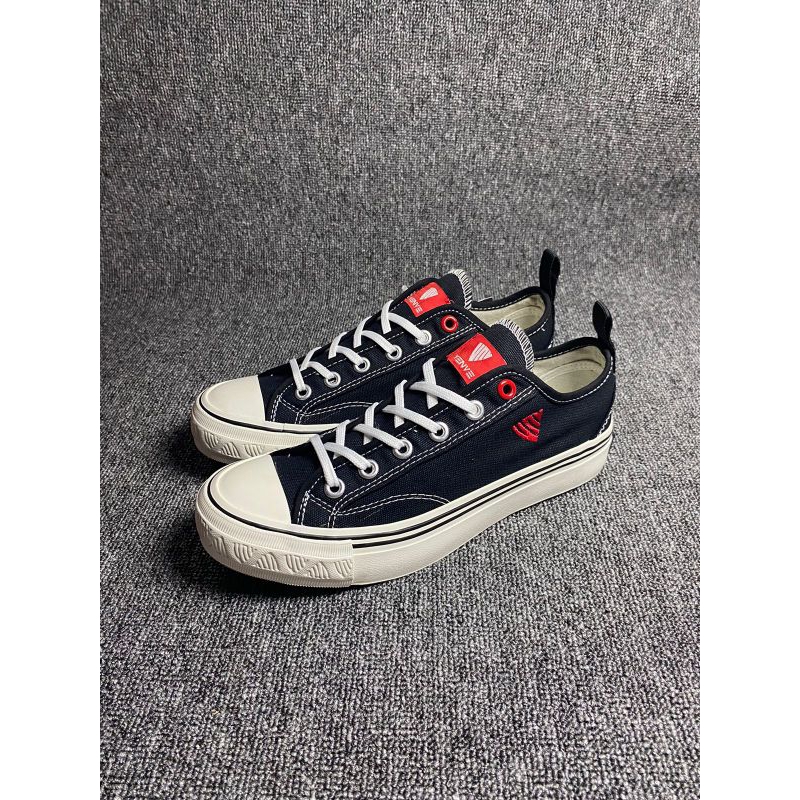 Sepatu Sneakers VENVE DELEX Low Black Red Logo Bordir Original Lokal Brand Indonesia Sepatu Sneakers