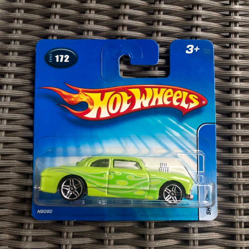 Hot Wheels Shoe Box 2004 Short Card