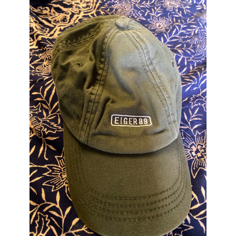 Preloved Topi Eiger Original / Original Eiger